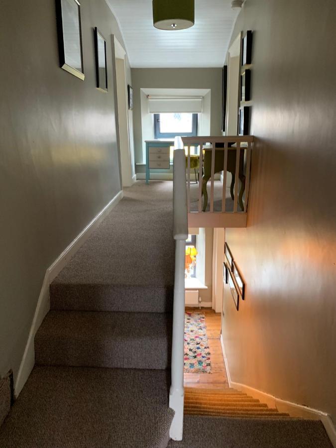 The Town House Apartment Killybegs Ngoại thất bức ảnh